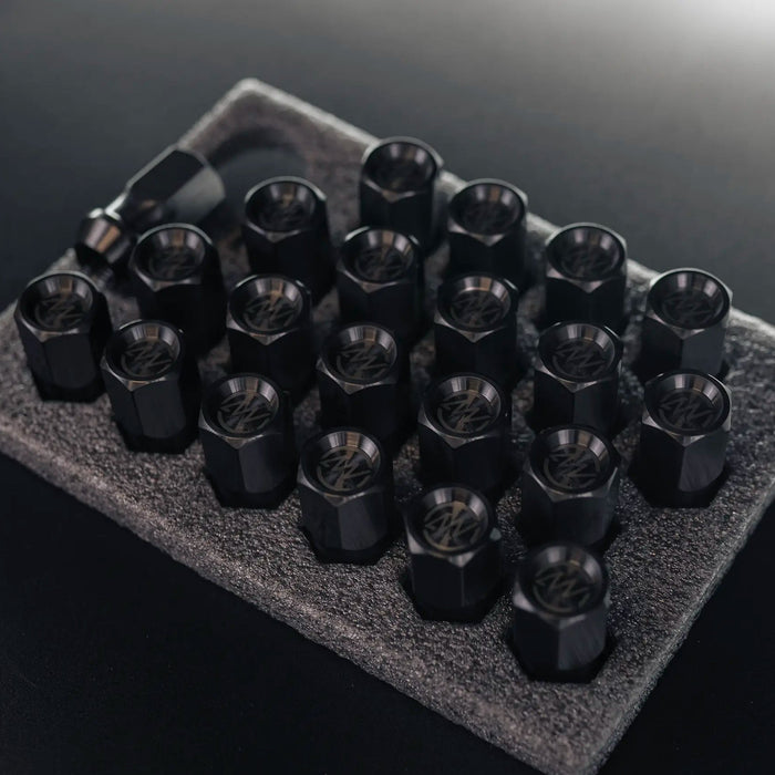 Titanium Closed GR5 21mm Black with Logo Wheel Lug Nuts