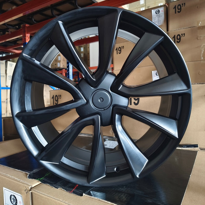 AW24 for Tesla Model 3/Y 18x8.5 Inch +35 Offset Flow Form Wheels Satin Black