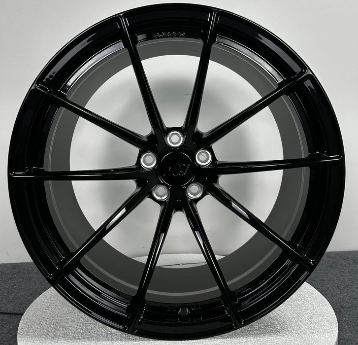 AWX for BMW M5/M8 20x9.5" +22 Gloss Black