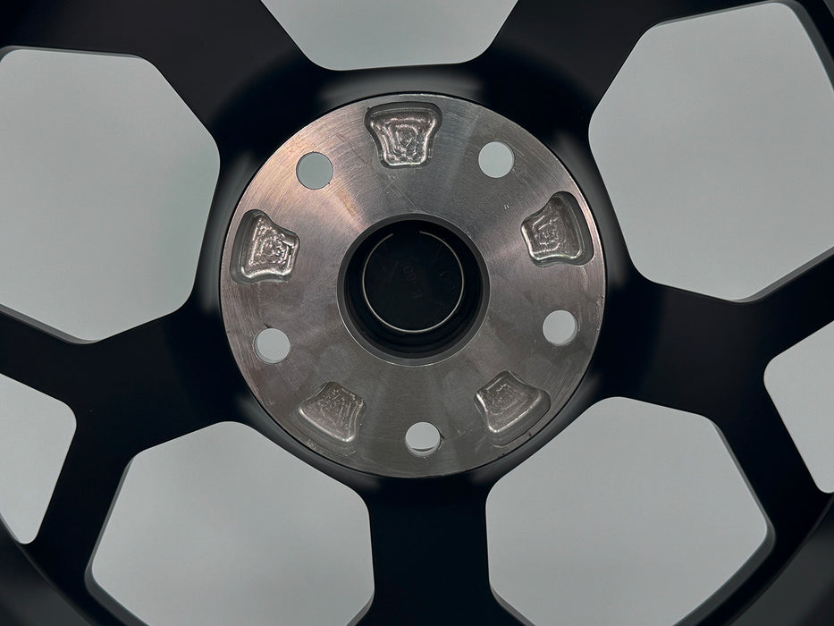 AW13 for Rivian R1T/R1S 20x8.5 Inch +48 Offset Forged Wheels Satin Black/Diamond Cut