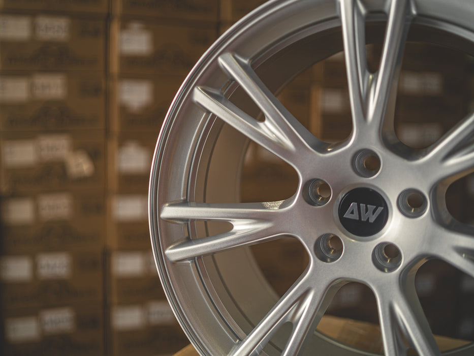 AW23 19" Flow Form Wheels for Tesla Model 3/Y Satin Silver (Set of 4)