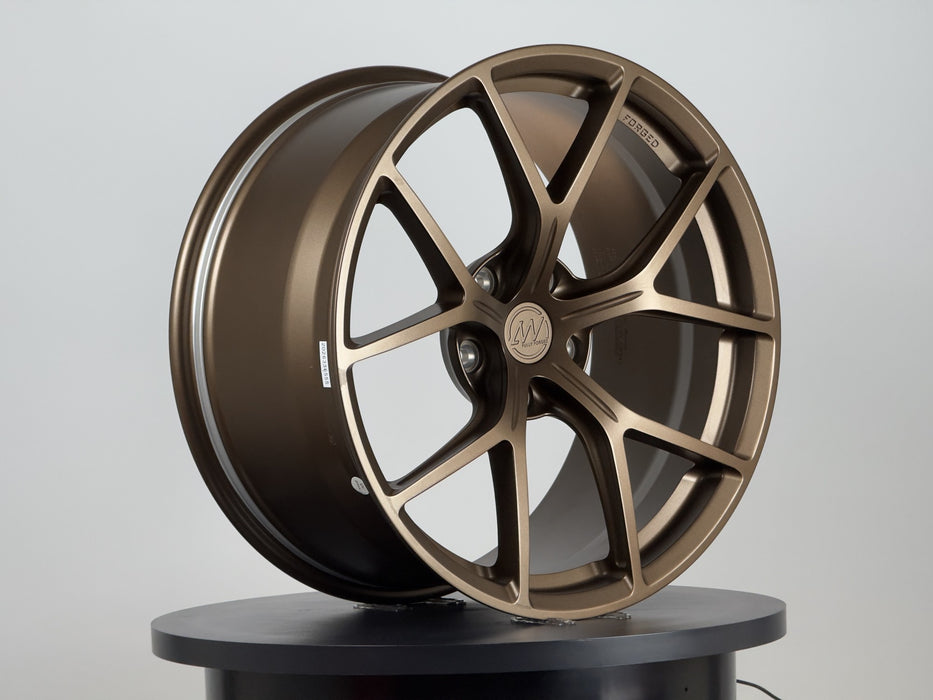 AWZZ 19×9.5 ET35 Satin Bronze Outlet unit #1 — actual wheel, photo 3