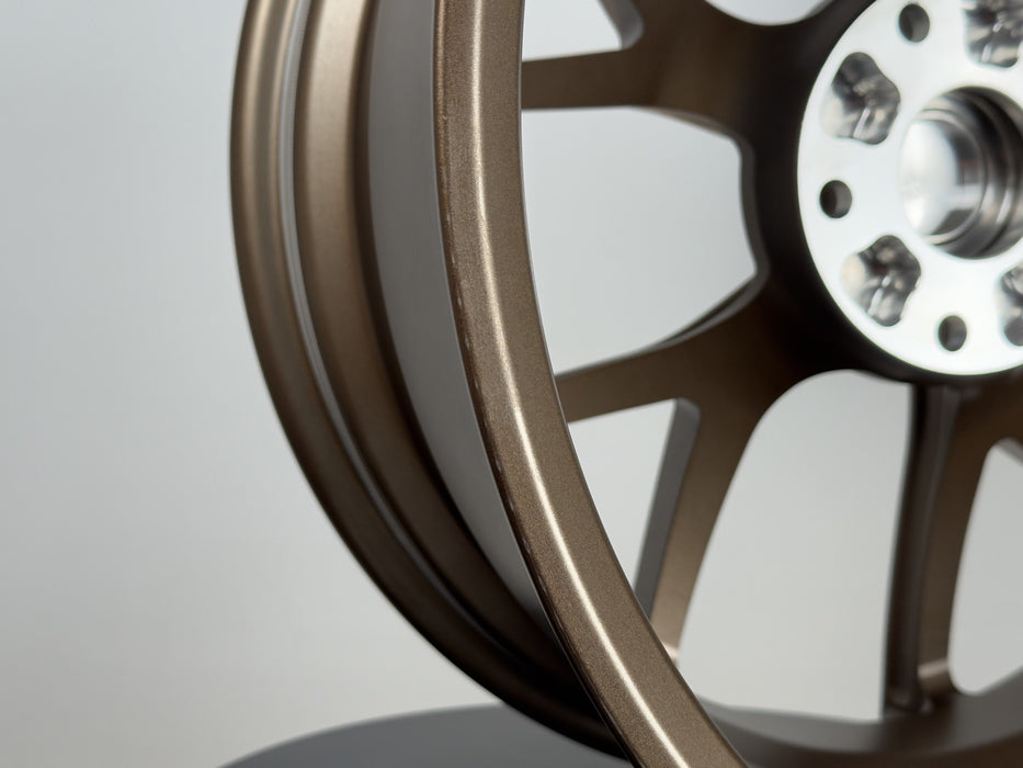 AWZZ 19×9.5 ET35 Satin Bronze Outlet unit #1 — actual wheel, photo 9