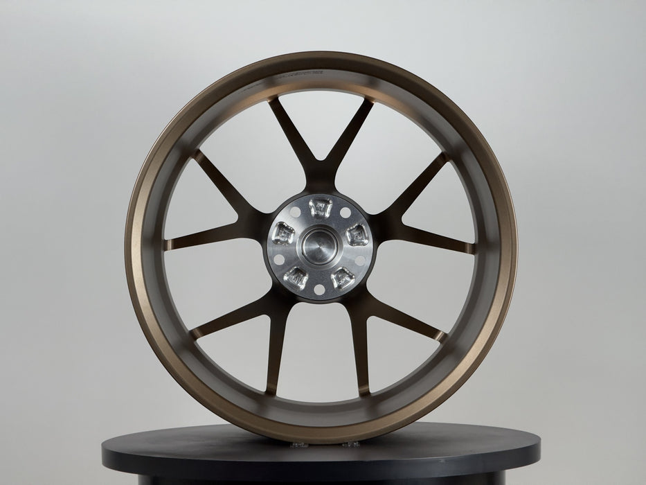 AWZZ 19×9.5 ET35 Satin Bronze Outlet unit #2 — actual wheel, photo 2