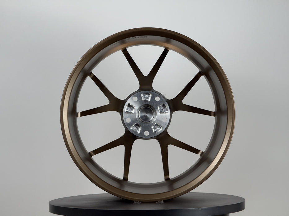 AWZZ 19×9.5 ET35 Satin Bronze Outlet unit #3 — actual wheel, photo 2