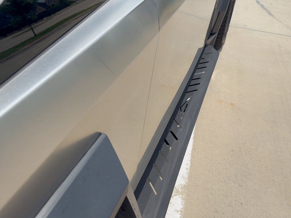Black Running Boards for Tesla Cybertruck (2024+)