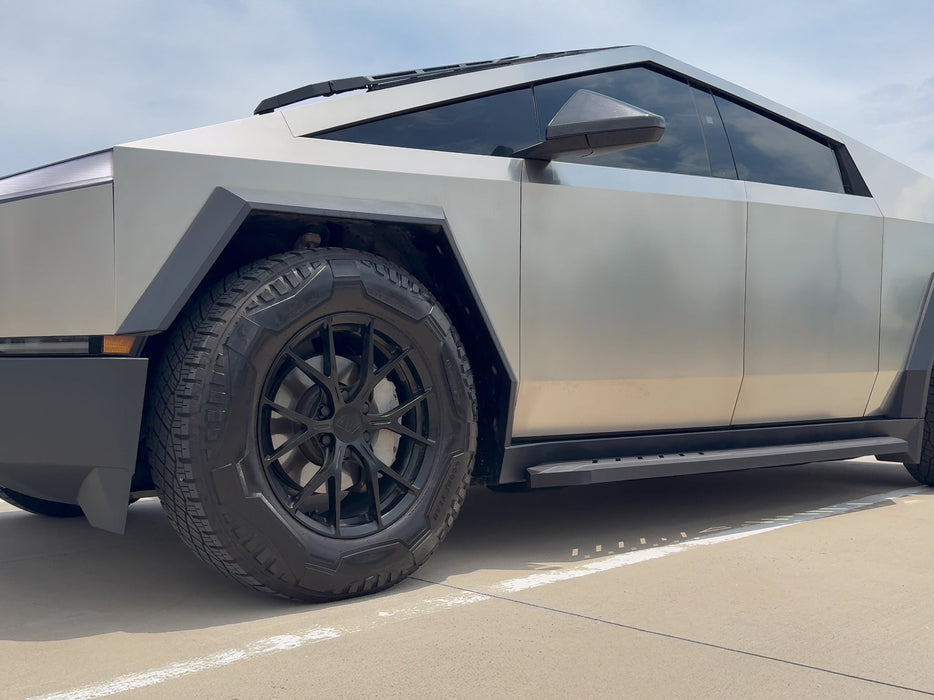 Black Running Boards for Tesla Cybertruck (2024+)