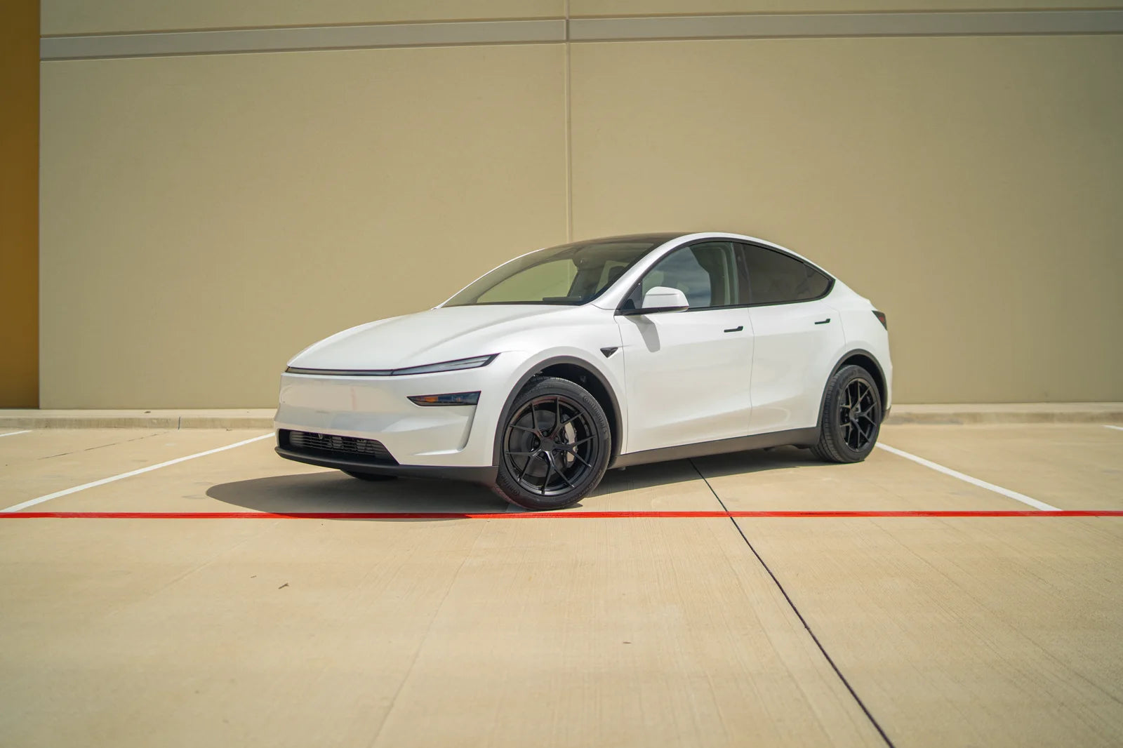 Tesla Model Y Juniper fitted with Atomic Wheels AWZZ Satin Black