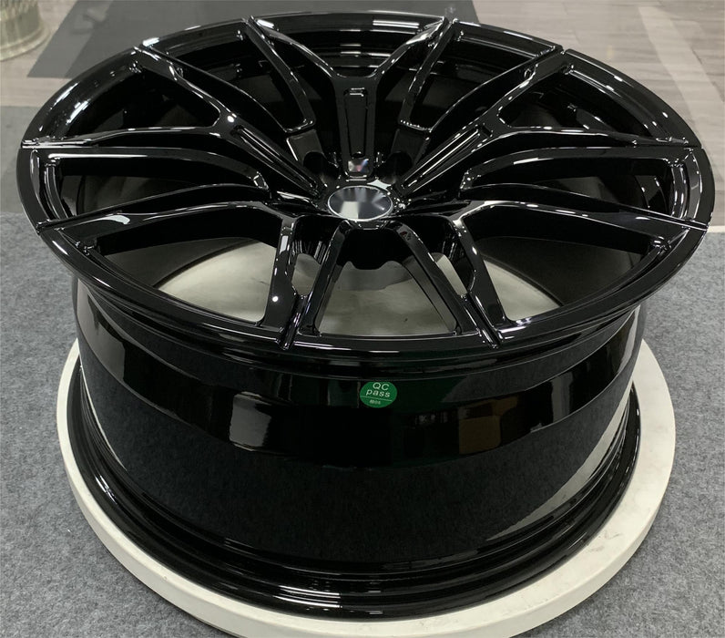 Custom draft Monoblock Forged Wheels #23061316