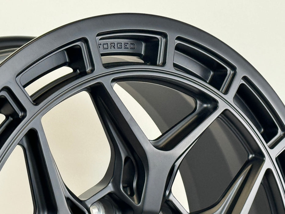 AW09 for Rivian R1T/R1S 20x8.5" +48 Satin Black