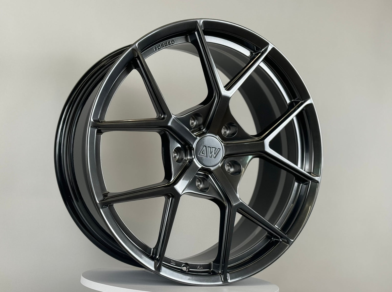 AW01 for Rivian R1T/R1S 20x8.5 Inch +45 Offset Forged Wheels Titan ...