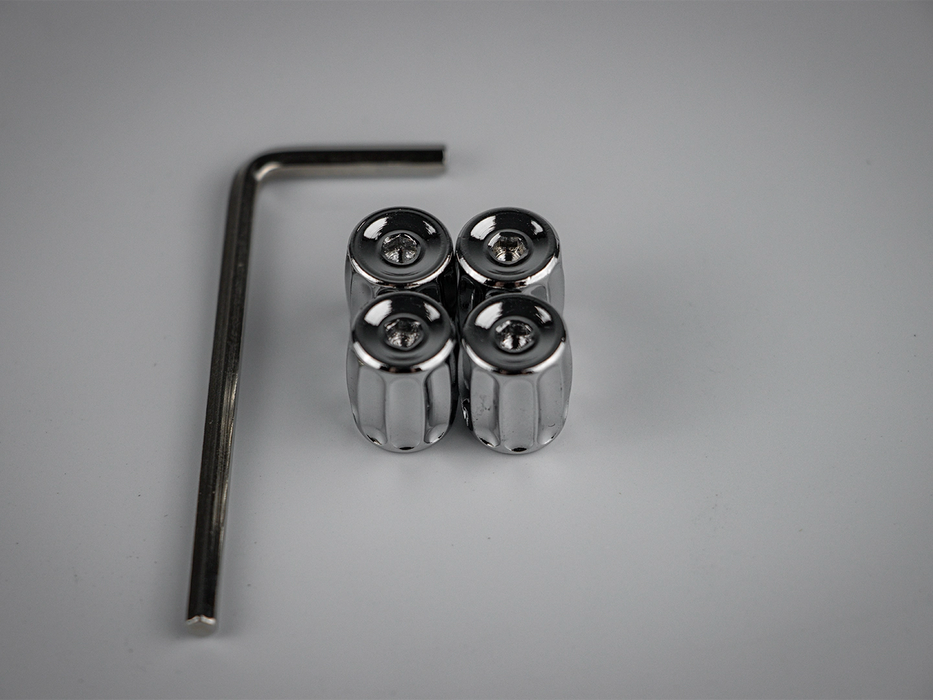 Atomic Wheels silver locking valve stem caps - set of 4 with installation tool (valve-Silver-2.webp)