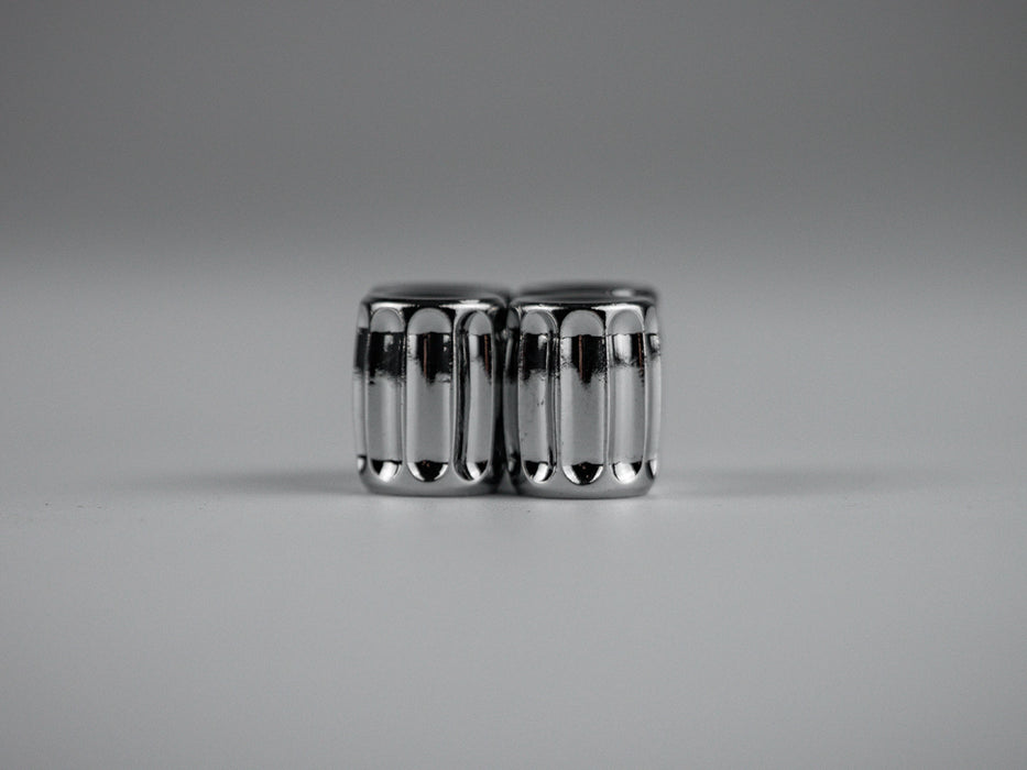 Atomic Wheels silver locking valve stem caps - set of 4 with installation tool (valve-Silver-3.webp)