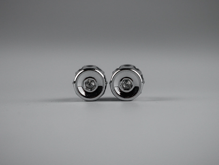 Atomic Wheels silver locking valve stem caps - set of 4 with installation tool (valve-Silver-4.webp)